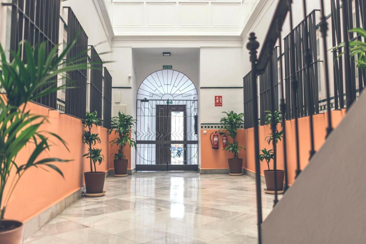 Apartamentos Puerta Sevilla Jerez de la Frontera Extérieur photo